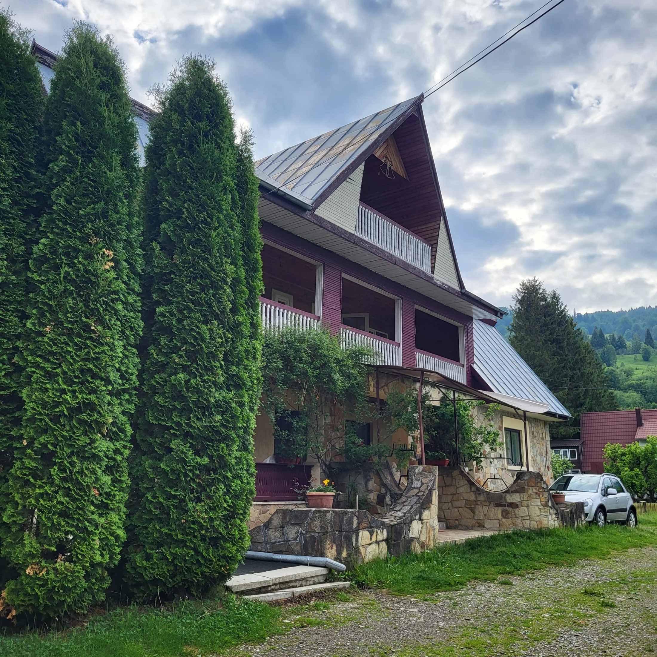 Poieni Guesthouse