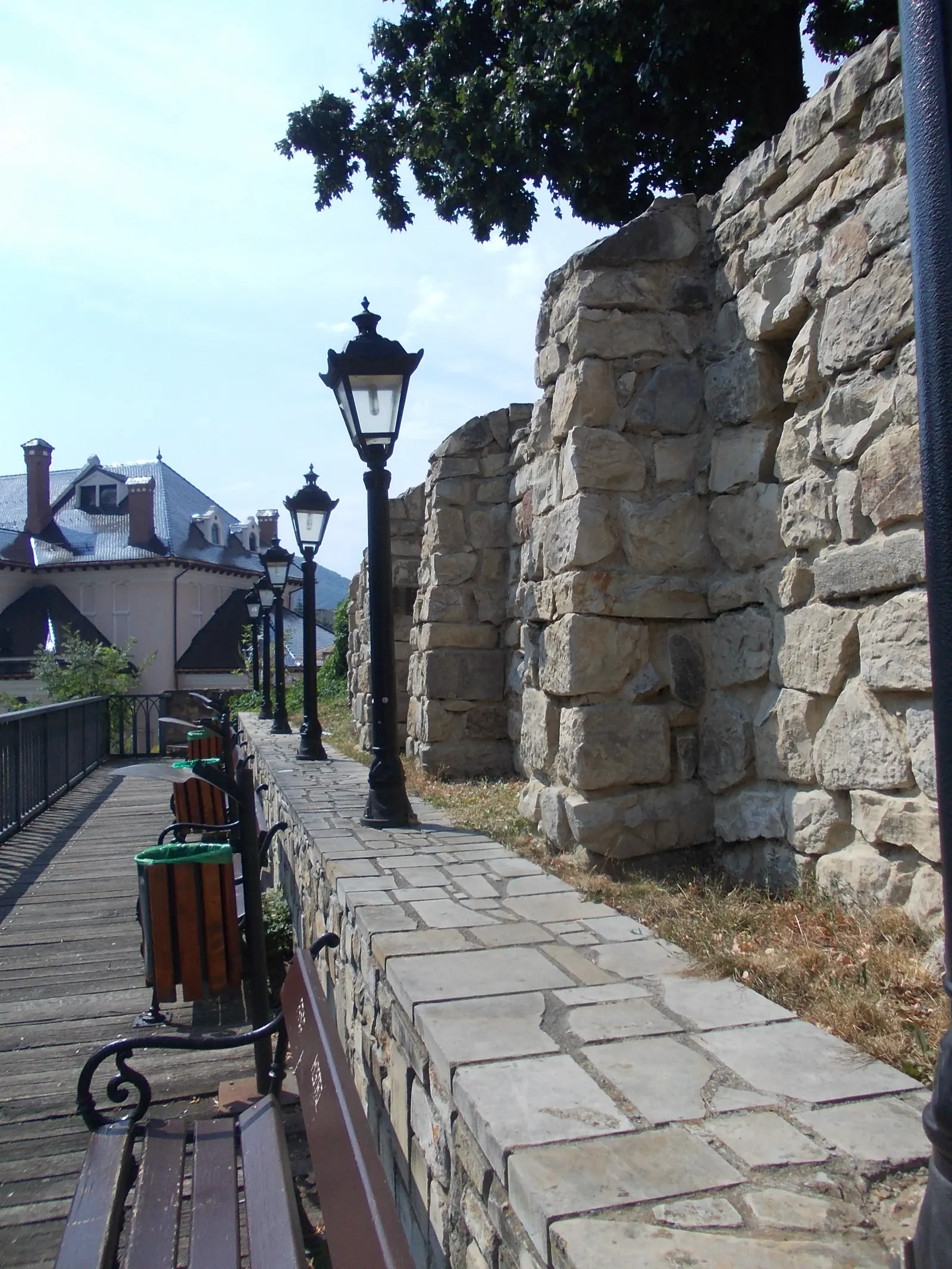 Fotografia 3 din 4, Ansamblul medieval „Curtea Domnească” Piatra-Neamț