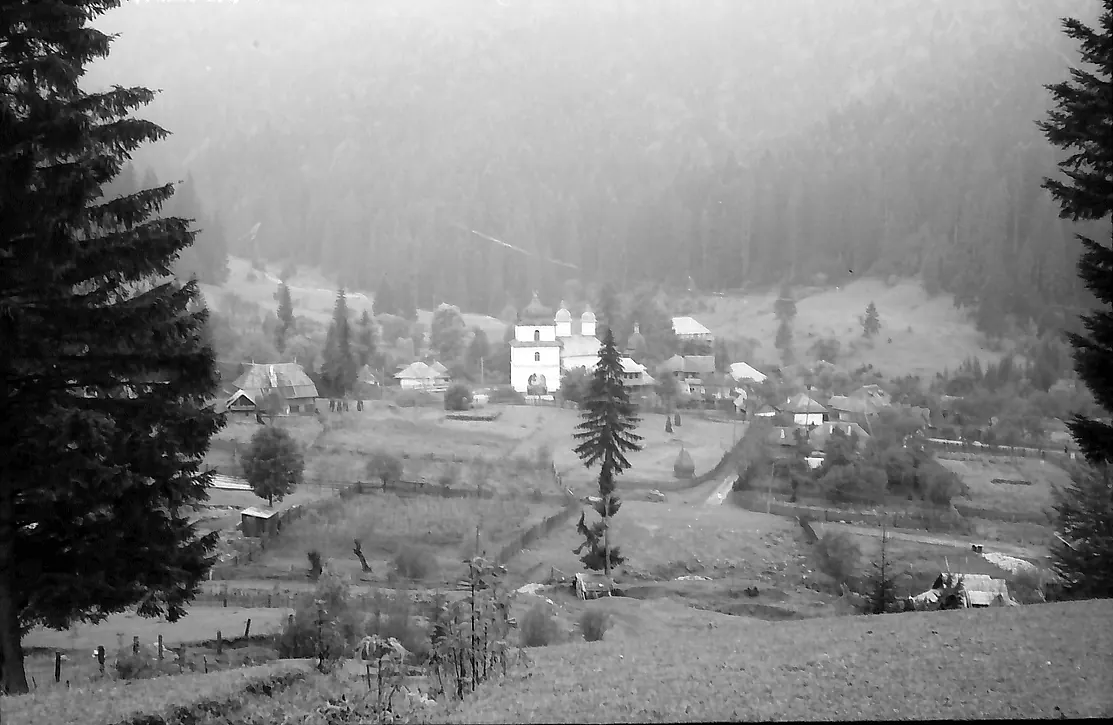 Fotografia 3 din 3, Mănăstirea Durău