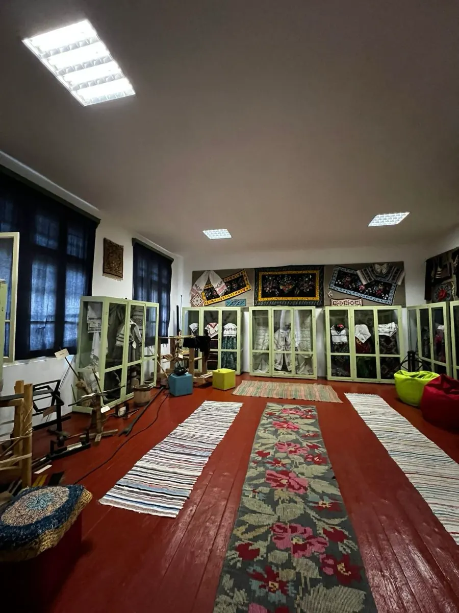 Photo 4 of 4, Ceahlău Village Museum
