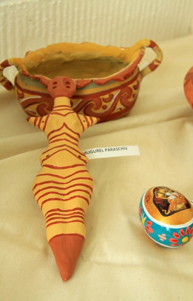 Exhibition of Icons and Ceramics at Piatra Neamt