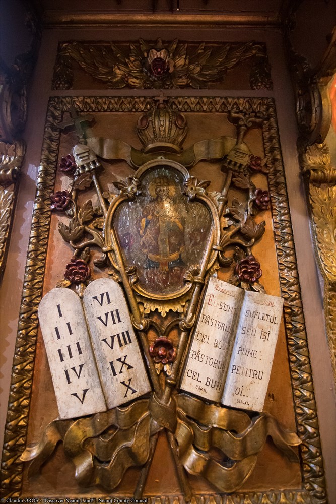 Pilgrimage to the Archbisphoric Church in Roman – photo 11