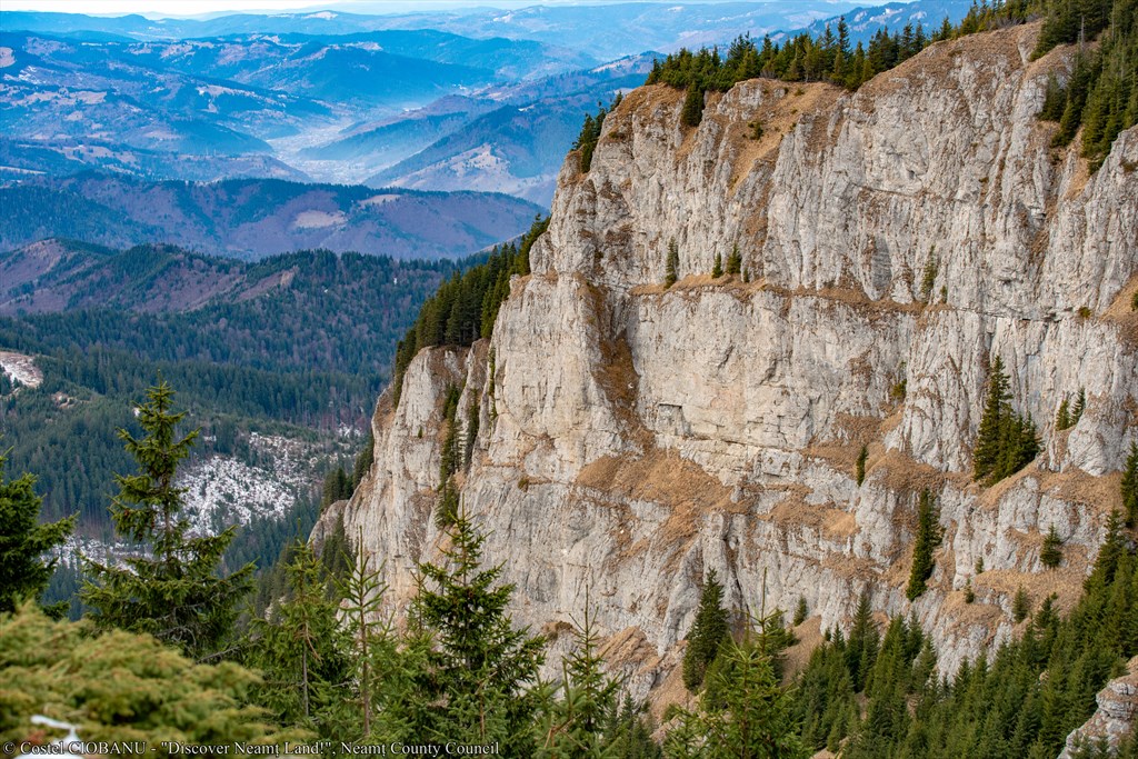 Rocks shrouded in myths and legends from Ceahlau Massif – photo 2