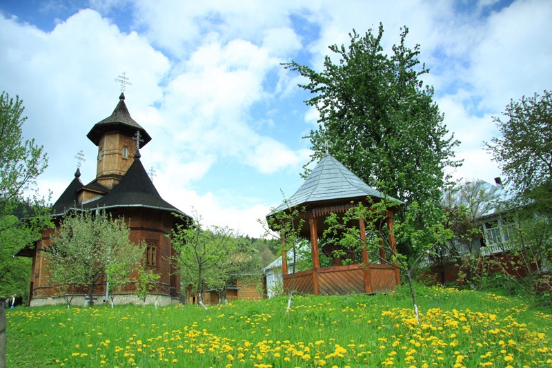 Agapia Veche Hermitage - Neamt County