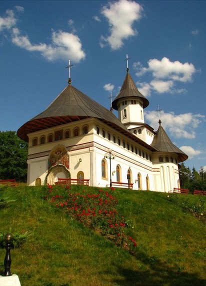 Romanian Tourism - Monasteries - Pangarati