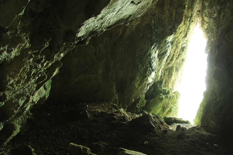 Pestera Tunel - Cheile Sugaului