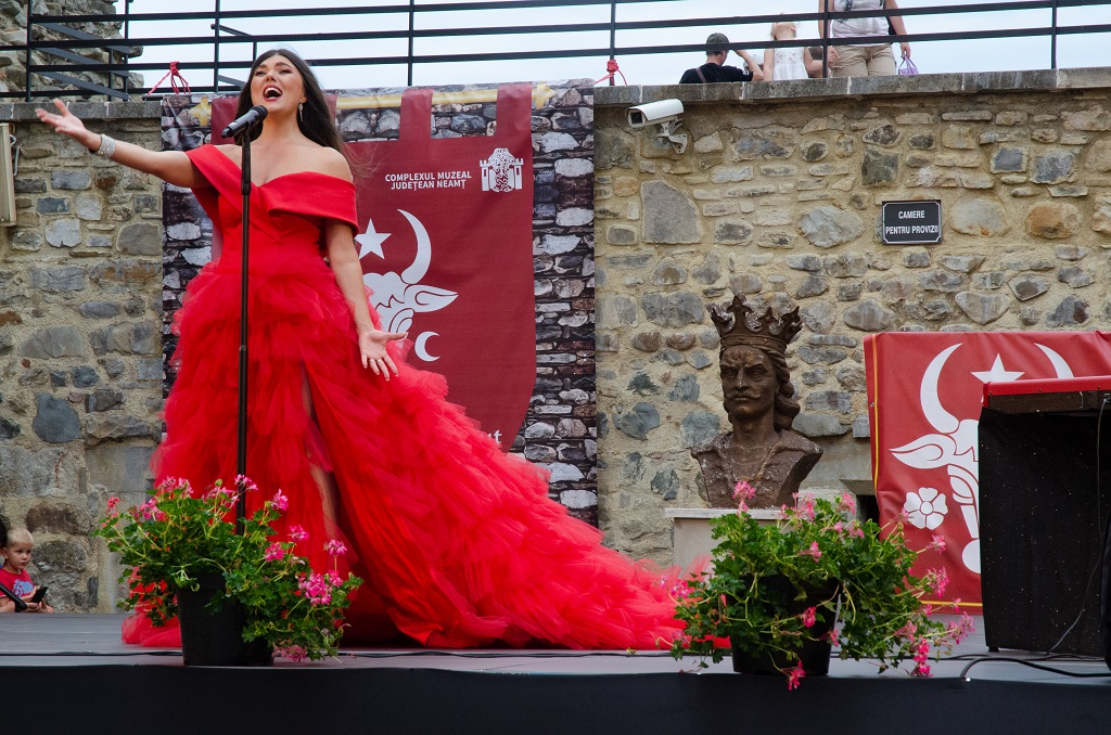 Paula Seling, the voice of Neamț Fortress – photo 8