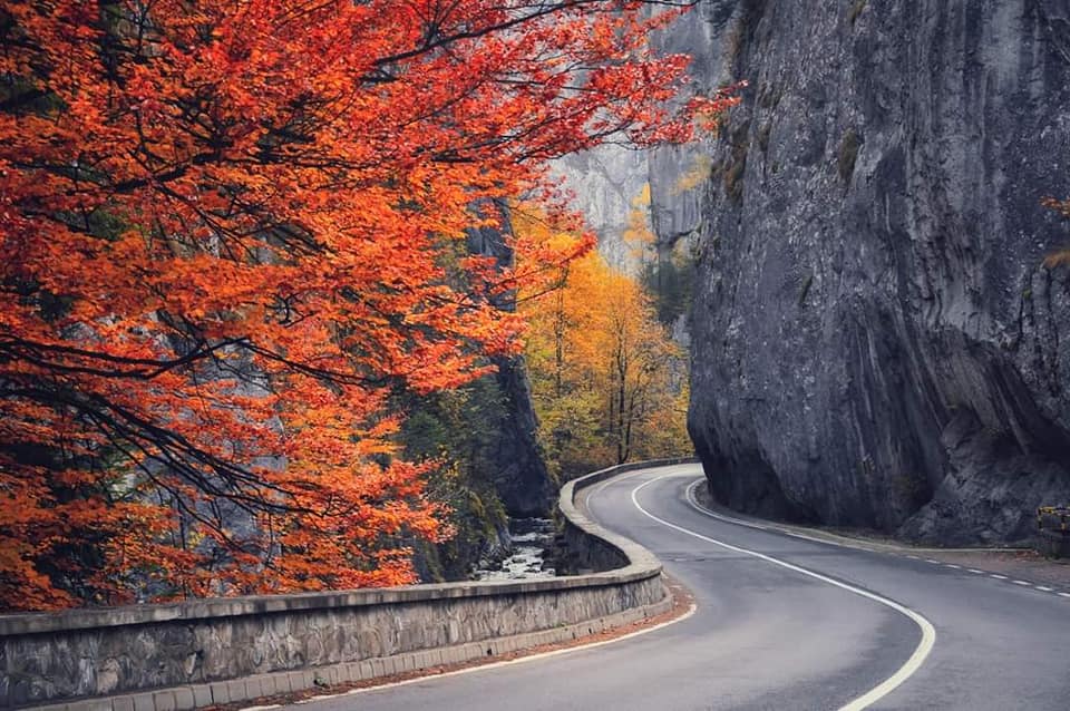 Autumn splendour in Bicaz Gorges and Bicăjel Valley