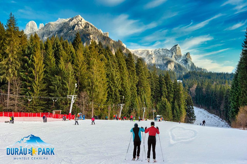 Durău Park – Amusement Park during Summer & Ski Slope during Winter – fotografia 13