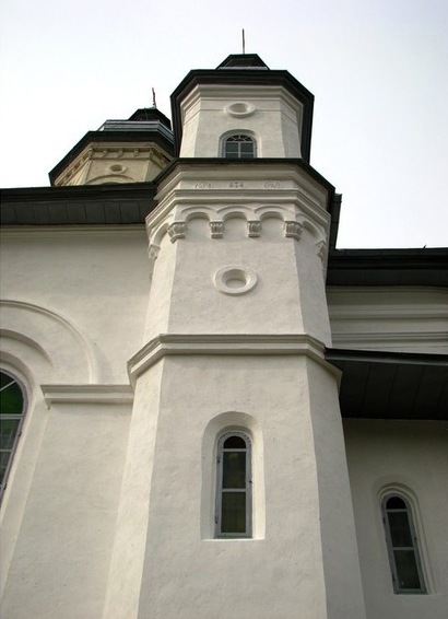 Romanian Tourism - Monasteries - Vovidenia
