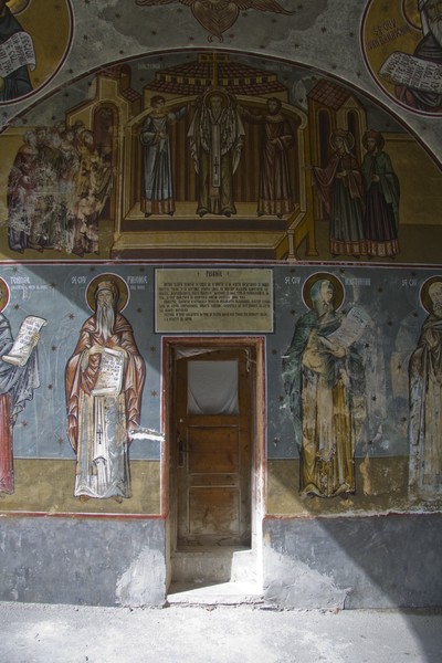 Sfanta Cruce Monastery