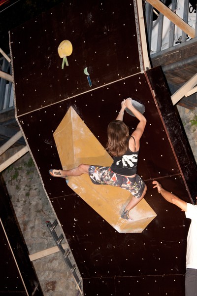 Bouldering contest