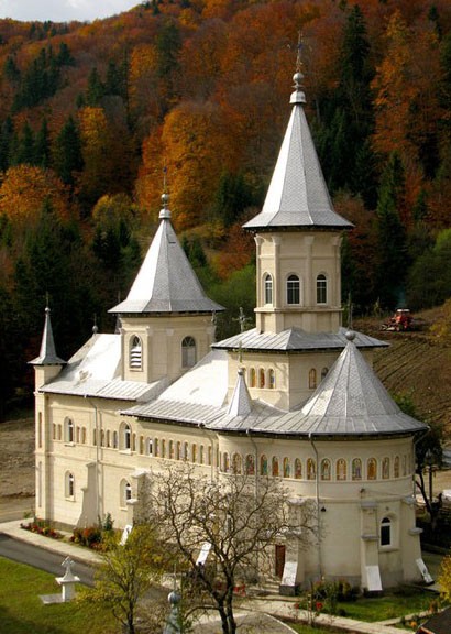 Romanian Tourism - Manastirea Nechit