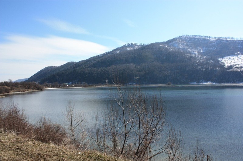 Romanian Tourism - Lake Pangarati