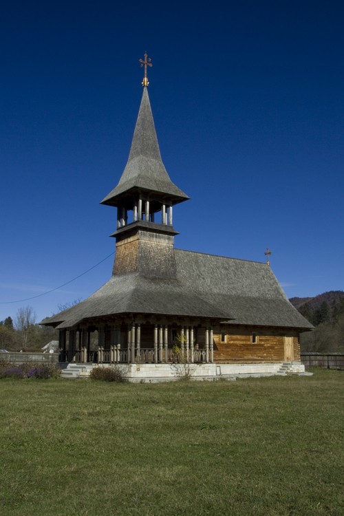 Old wooden churches from Neamț County – photo 12