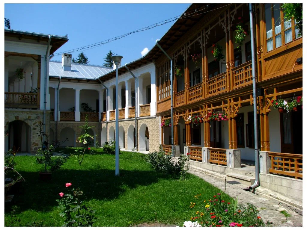 Văratec Convent from Neamț County – fotografia 8