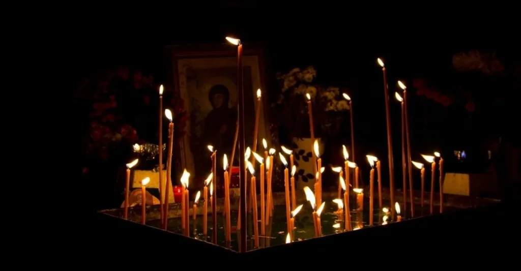 The Holy Week – time for a meaningful trip to the monasteries in Neamț – fotografia 10