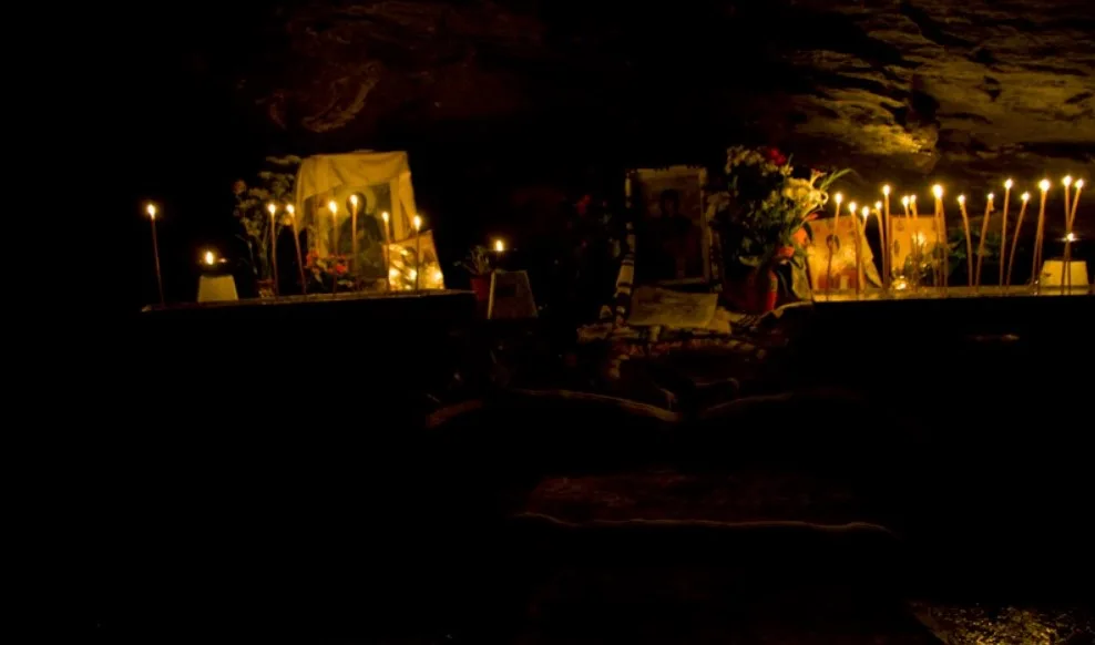 The Holy Week – time for a meaningful trip to the monasteries in Neamț – fotografia 16