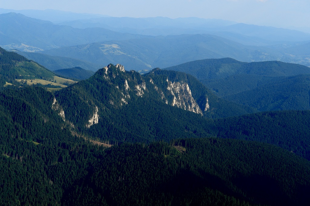 Time for hiking in the National Parks of Neamt County, places of rest and relaxation – photo 1
