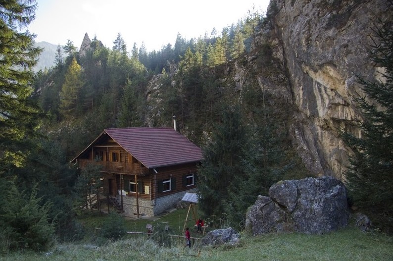 A wonder of nature and an unforgettable adventure in Neamț County – fotografia 3