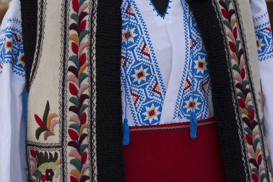 Țesăturile și alte textile populare de casă – fotografia 27