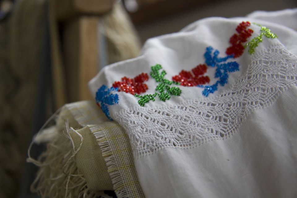 Țesăturile și alte textile populare de casă – fotografia 7
