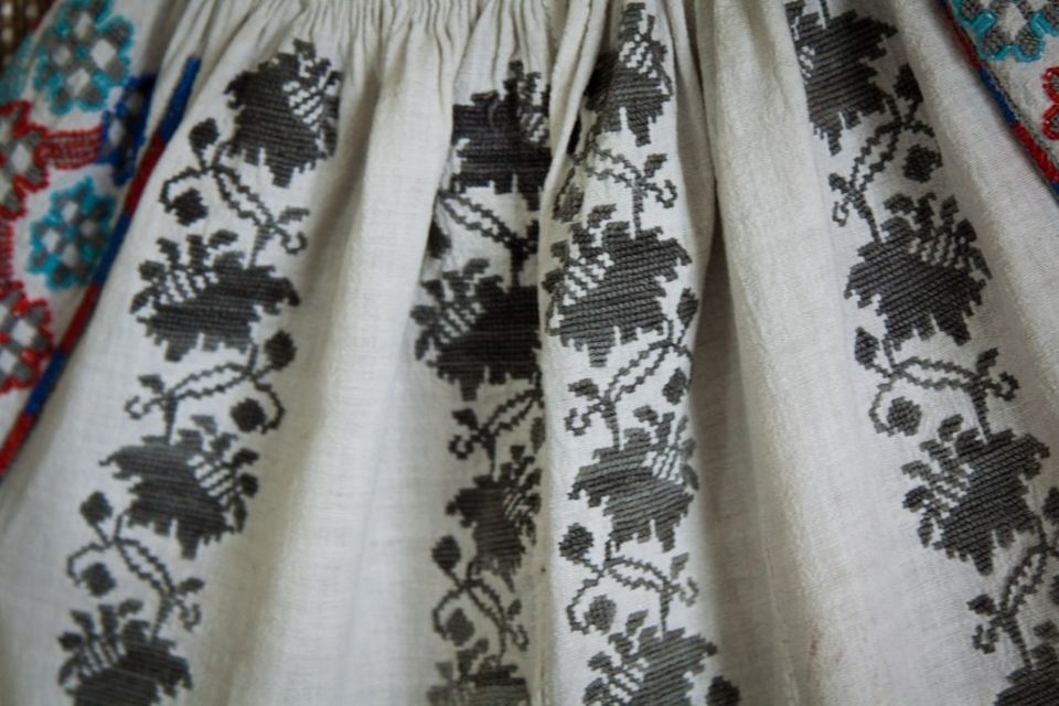 Țesăturile și alte textile populare de casă – fotografia 12