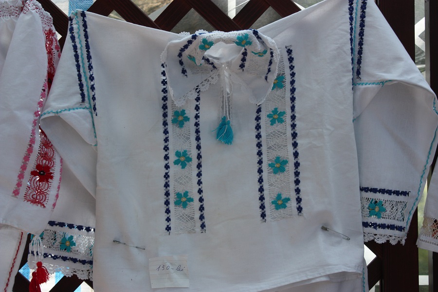 Țesăturile și alte textile populare de casă – fotografia 46