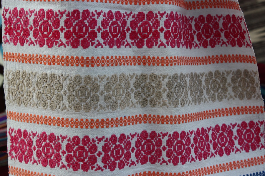 Țesăturile și alte textile populare de casă – fotografia 59