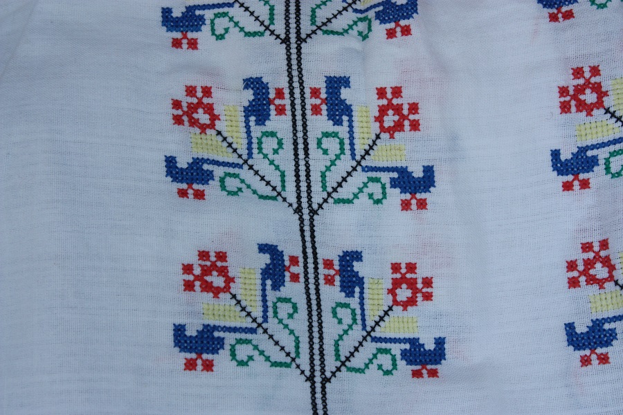 Țesăturile și alte textile populare de casă – fotografia 69