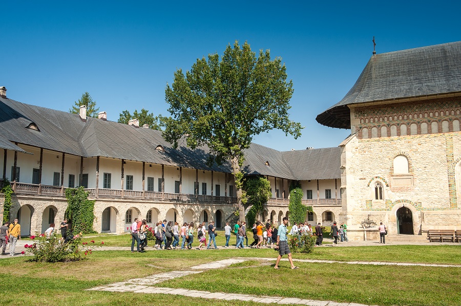 Mănăstirea Neamț – “Ierusalimul Ortodoxiei Române” – fotografia 12