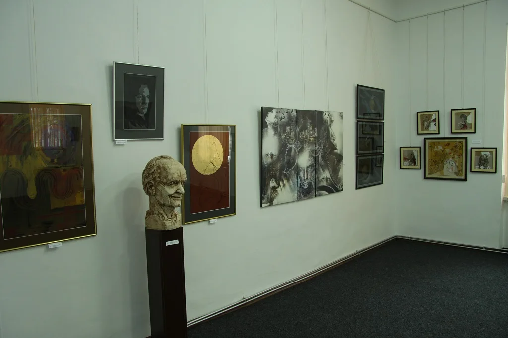 Colecțiile de Artă Roman – photo 1