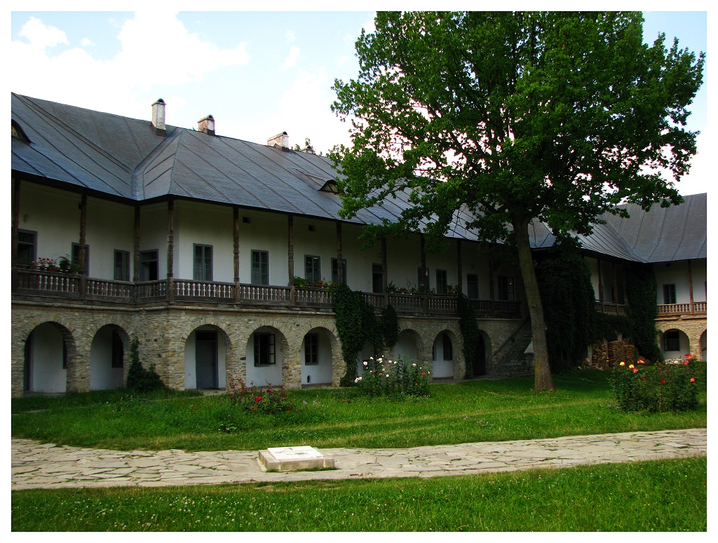 Povestea icoanelor sfinte de la mănăstirile Neamț și Bistrița – fotografia 2