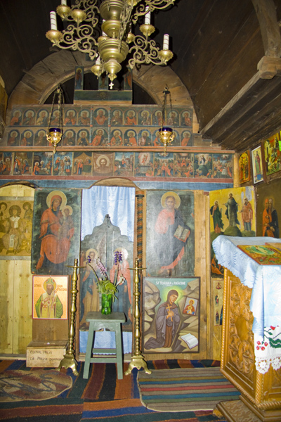 Pelerinaje la manastirile din Moldova: de la Manastirea Sihastria la Manastirea Sihla