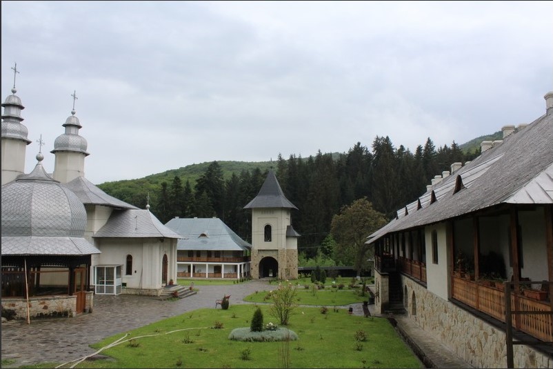 Pe traseul turistic Piatra Neamț –Bălțătești – Tîrgu Neamț – photo 12