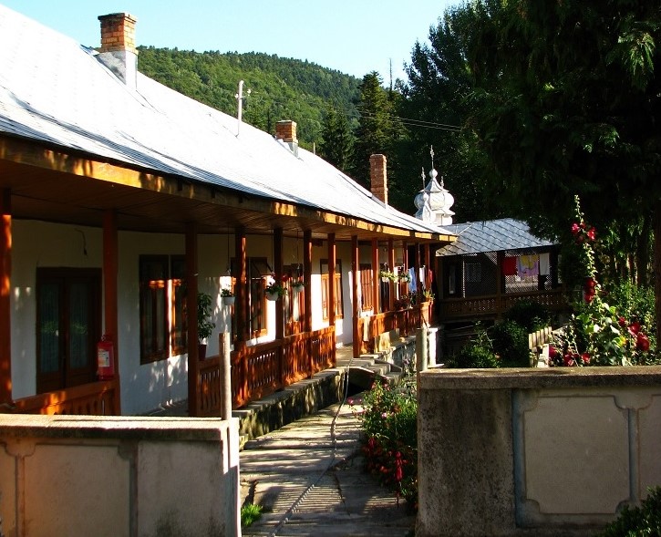 Pe traseul turistic Piatra Neamț –Bălțătești – Tîrgu Neamț – photo 15
