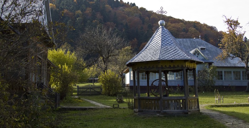 Schitul Pocrov