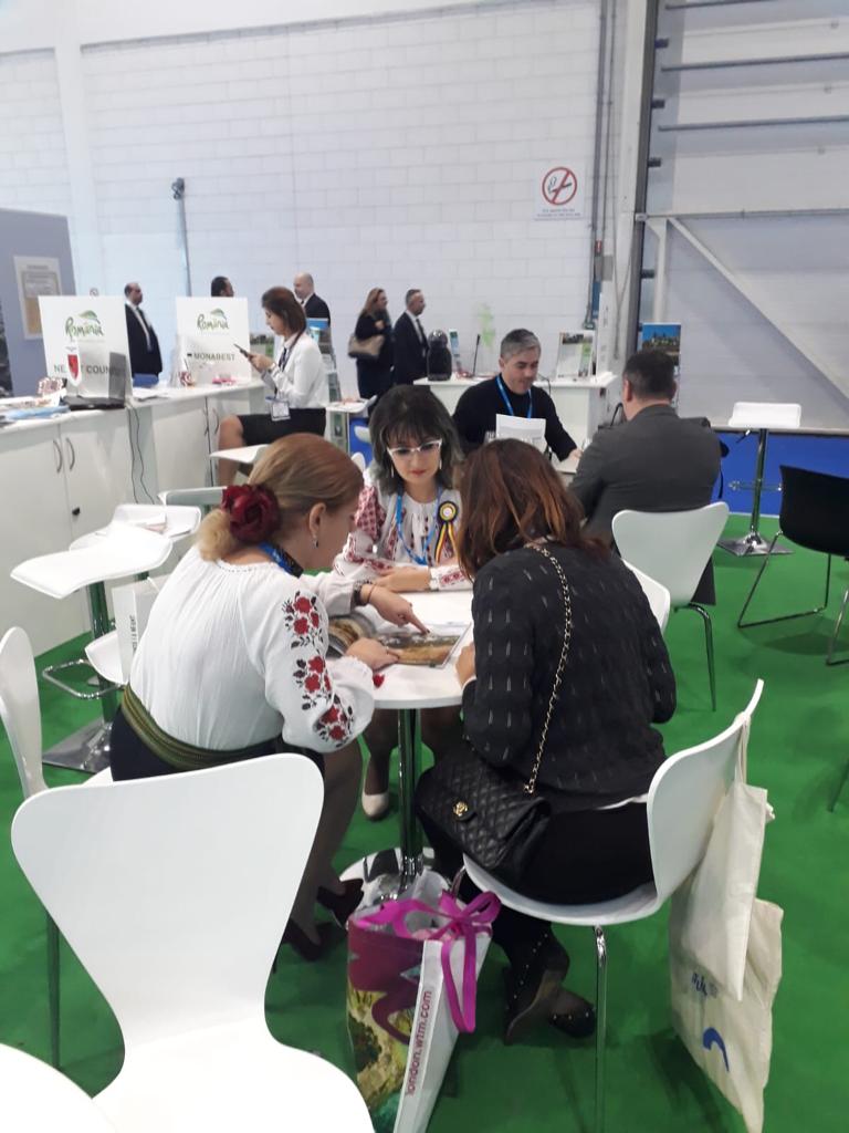Frumusețile și specificul Neamțului la WTM London – fotografia 12