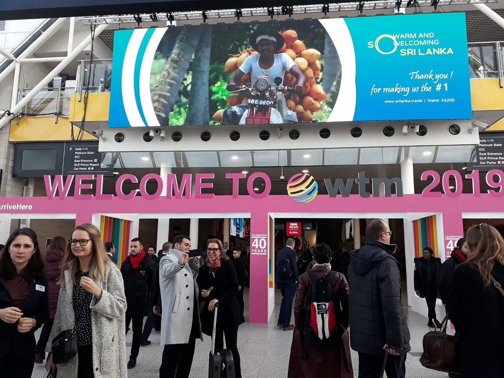 Frumusețile și specificul Neamțului la WTM London – fotografia 3