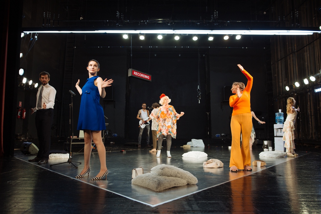 Vă așteptăm la teatru! 13-15 decembrie 2019 – fotografia 2