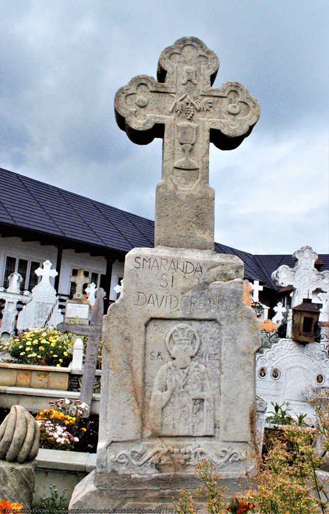 Colț de rai în Neamț: biserica Sfântul Nicolae din Pipirig – fotografia 14