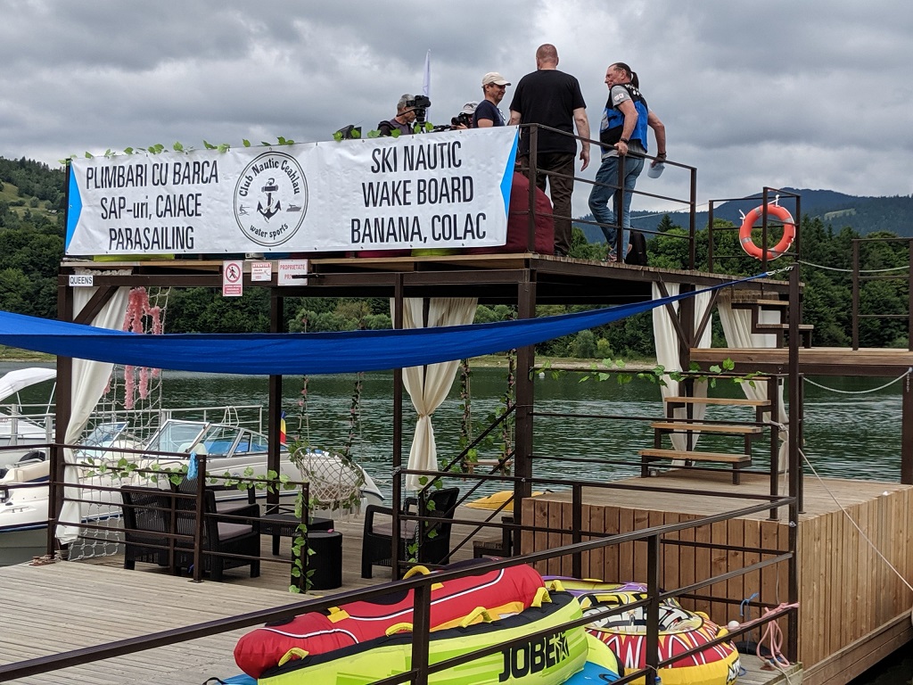 Agrement și adrenalină pe Lacul Izvorul Muntelui – fotografia 29