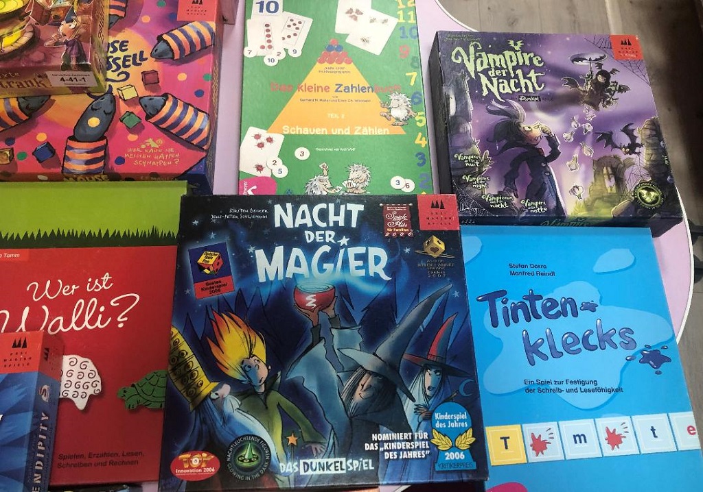 Club de jocuri logico-educative, la Biblioteca Județeană „G.T. Kirileanu“ Neamț – fotografia 4
