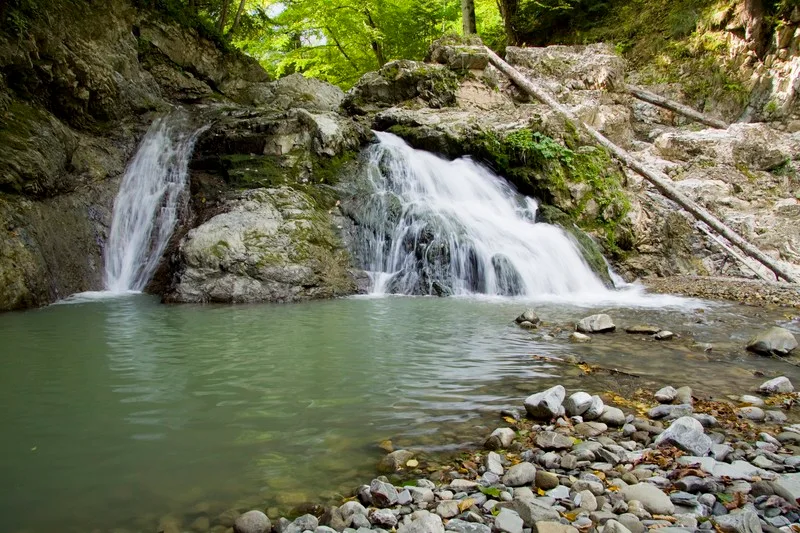 Duras Waterfall – Negulesti