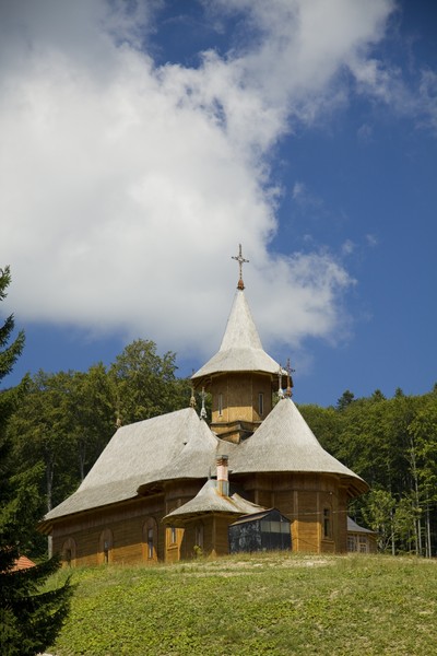 Schitul Poiana lui Ioan