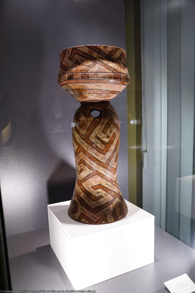 La Muzeul de Artă Eneolitică Cucuteni cu fotografii Cristian VIDRAȘCU și Claudiu OROS – fotografia 3