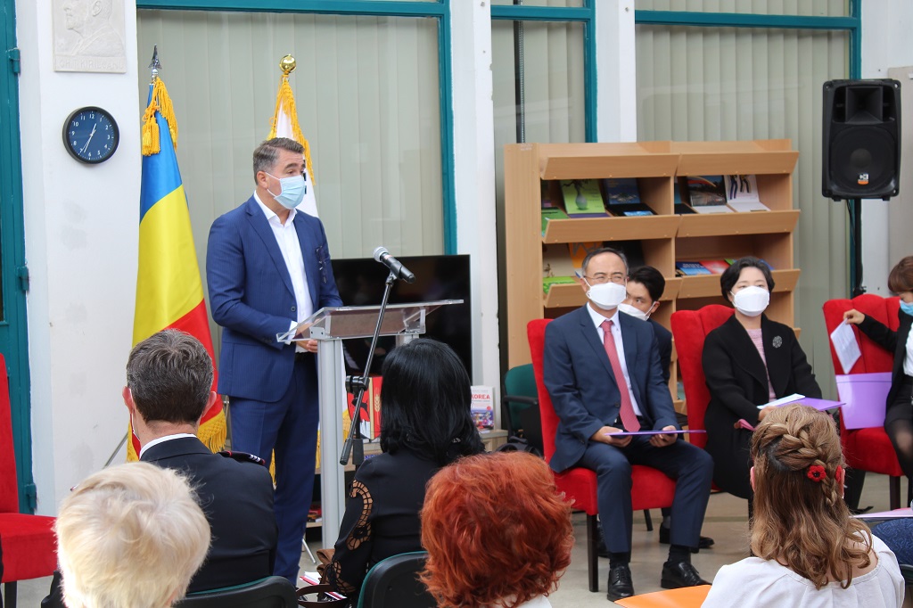 31 de ani de relații bilaterale România-Coreea sărbătoriți la Biblioteca Județeană – fotografia 2