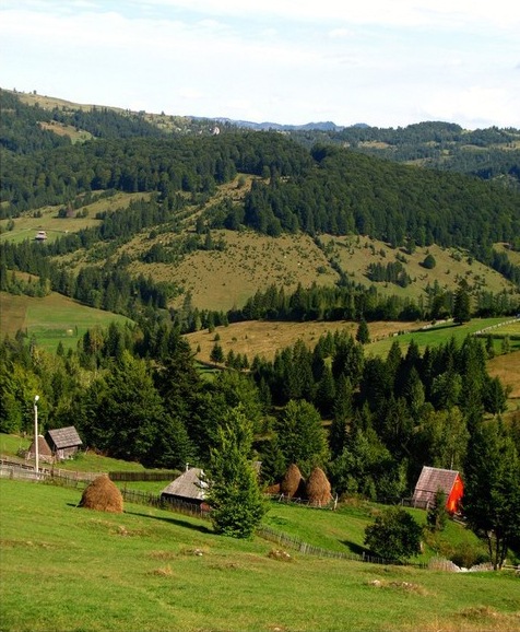 Romanian Tourism - Cheile Bicazului - Neamt County
