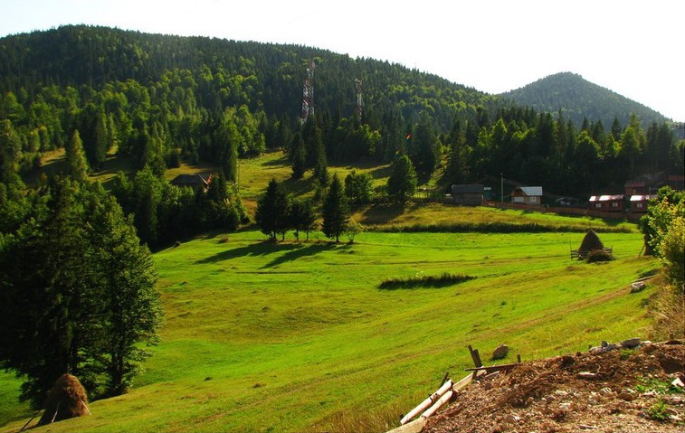 Romanian Tourism - Cheile Bicazului - Neamt County