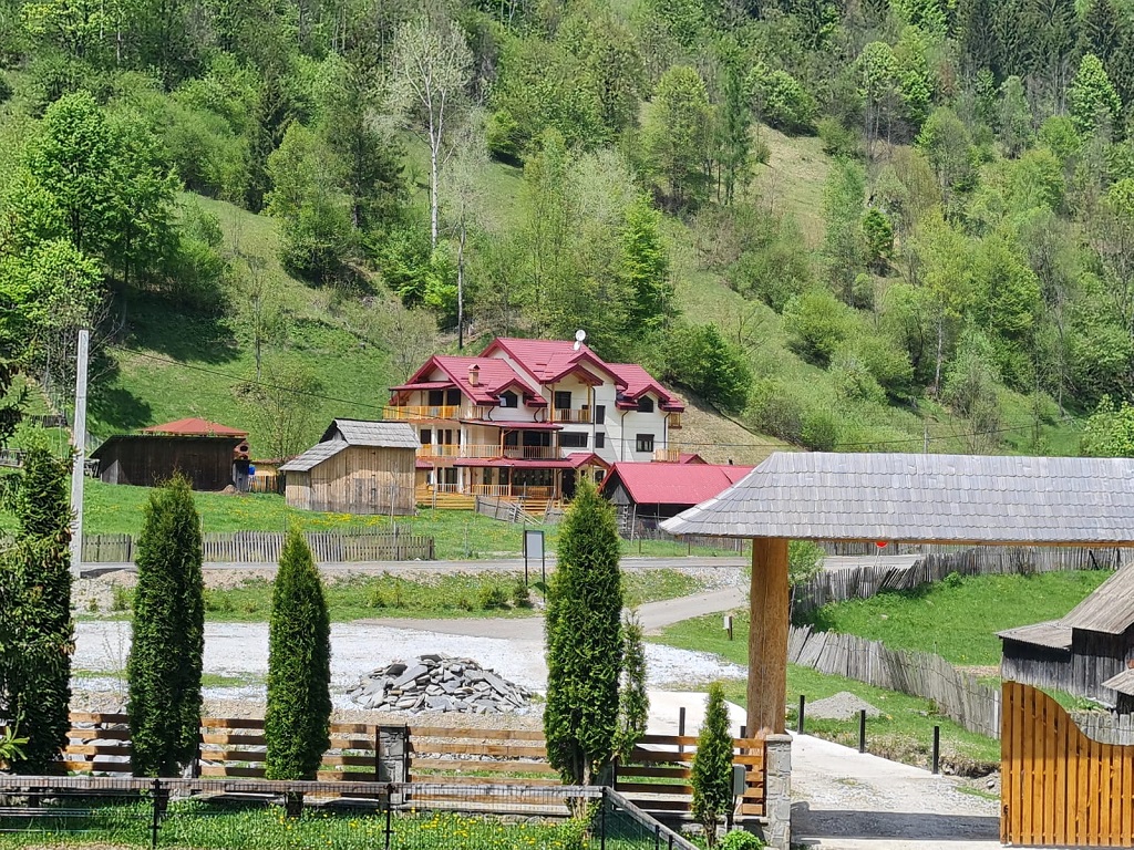 Borca, un mic paradis montan din Neamț – fotografia 19